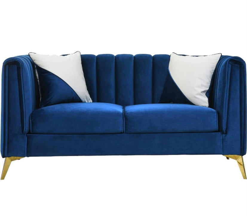 Twilla Sofa